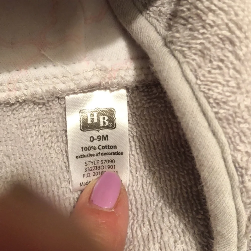 HB baby bathrobe